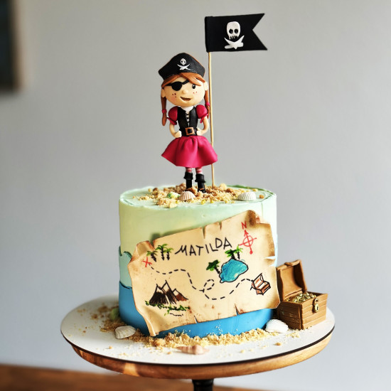 Small pirate cake 