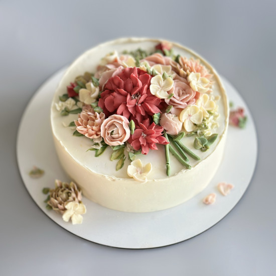 Butter Cream Floral Cake