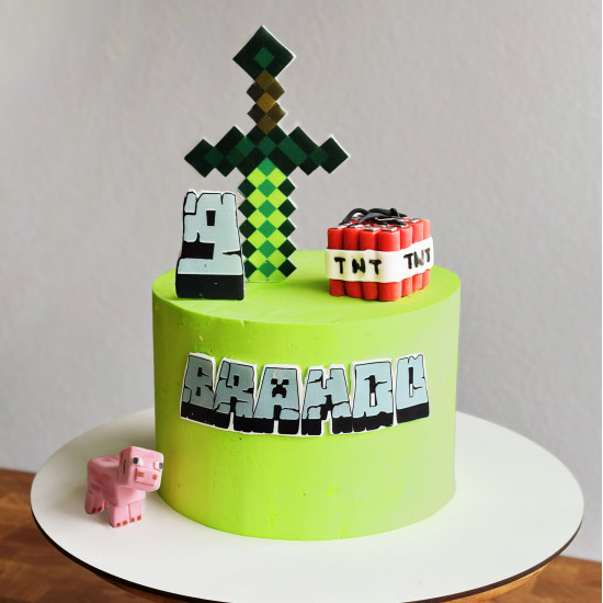 Minecraft cake