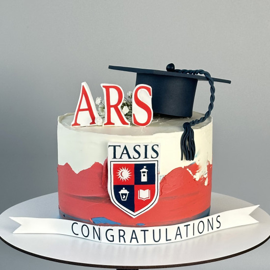 Graduation  cake 