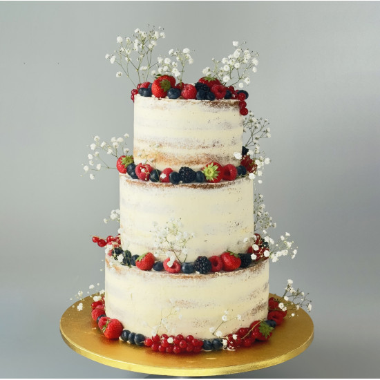 Wedding berry cake